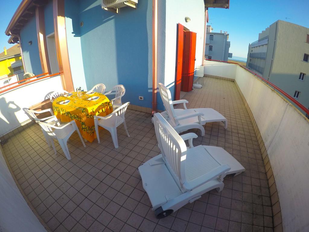 Residence Al Mare - Agenzia Cocal 卡奥莱 客房 照片